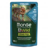 Влажный корм Monge Cat BWild GRAIN FREE Sterilised Tuna, паучи из тунца с креветками и овощами для стерилизованных кошек 85г